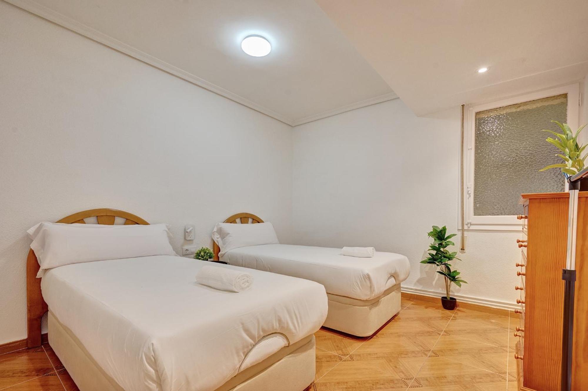 Apartamento Tempranillo Logrono By Clabao Bagian luar foto